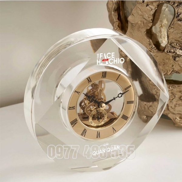 Đồng hồ pha lê mẫu 64