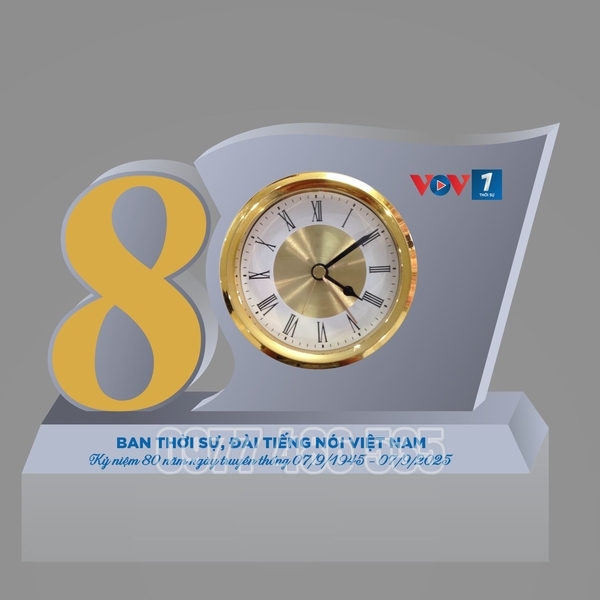 Đồng hồ pha lê mẫu 69