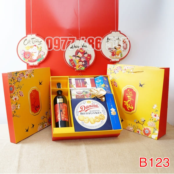 Hộp Quà Tết HQT123 - Quà Tặng 102