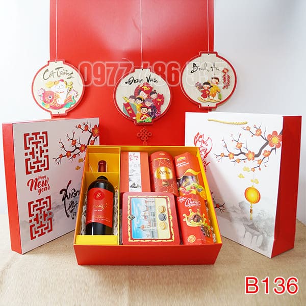 Hộp Quà Tết HQT136 - Quà Tặng 102