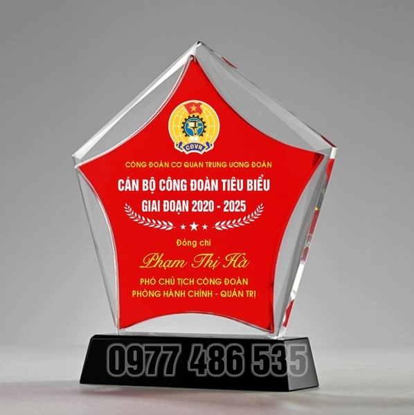 Kỷ niệm chương pha lê mẫu 93